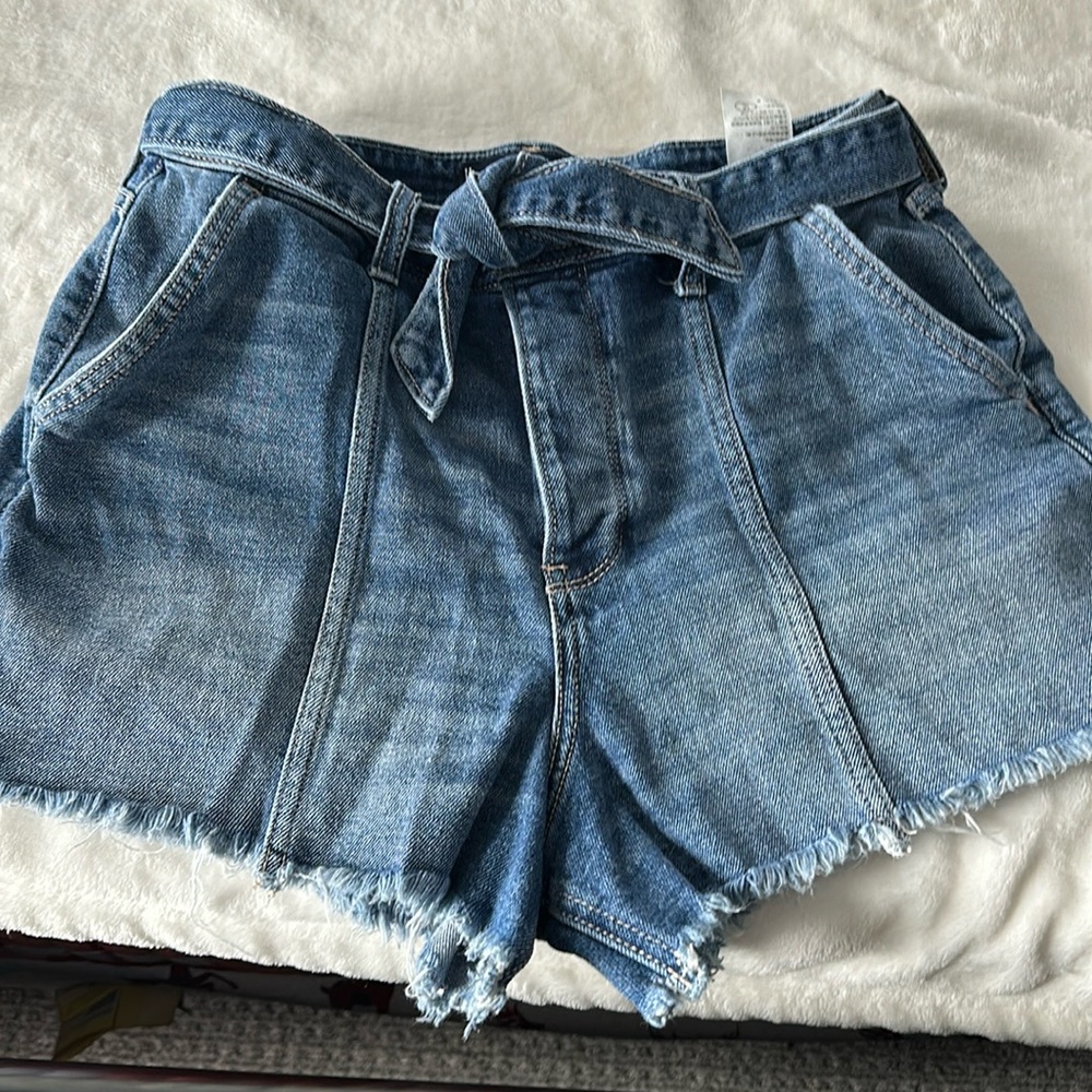 Hollister jean shorts